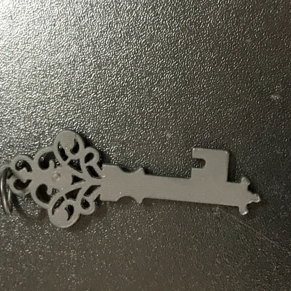 Black and Red Key Pendant - Picture 6 of 12